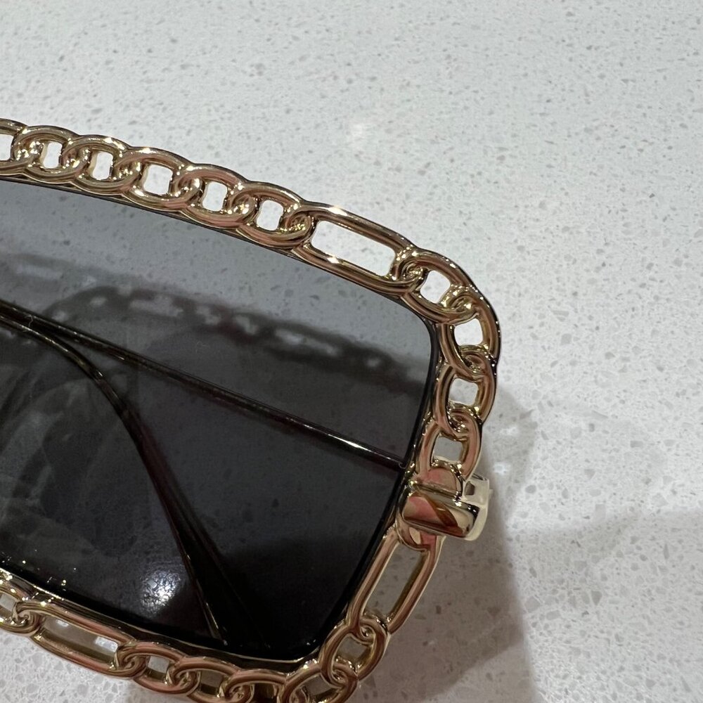 Gucci GG 1112S 001 gold chain Square Sunglasses, 54mm NEW - Picture 11 of 12